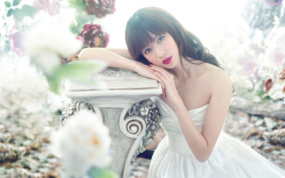 宅男女神气质美女唯美高清养眼写真桌面壁纸下载
