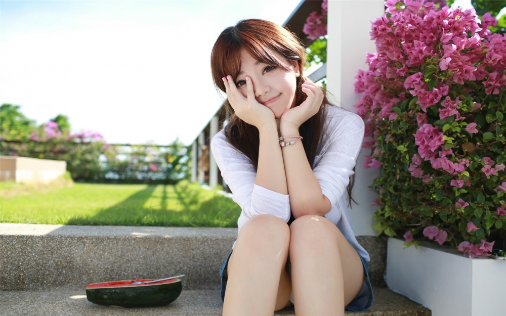 性感美女刘飞儿Faye电脑桌面壁纸