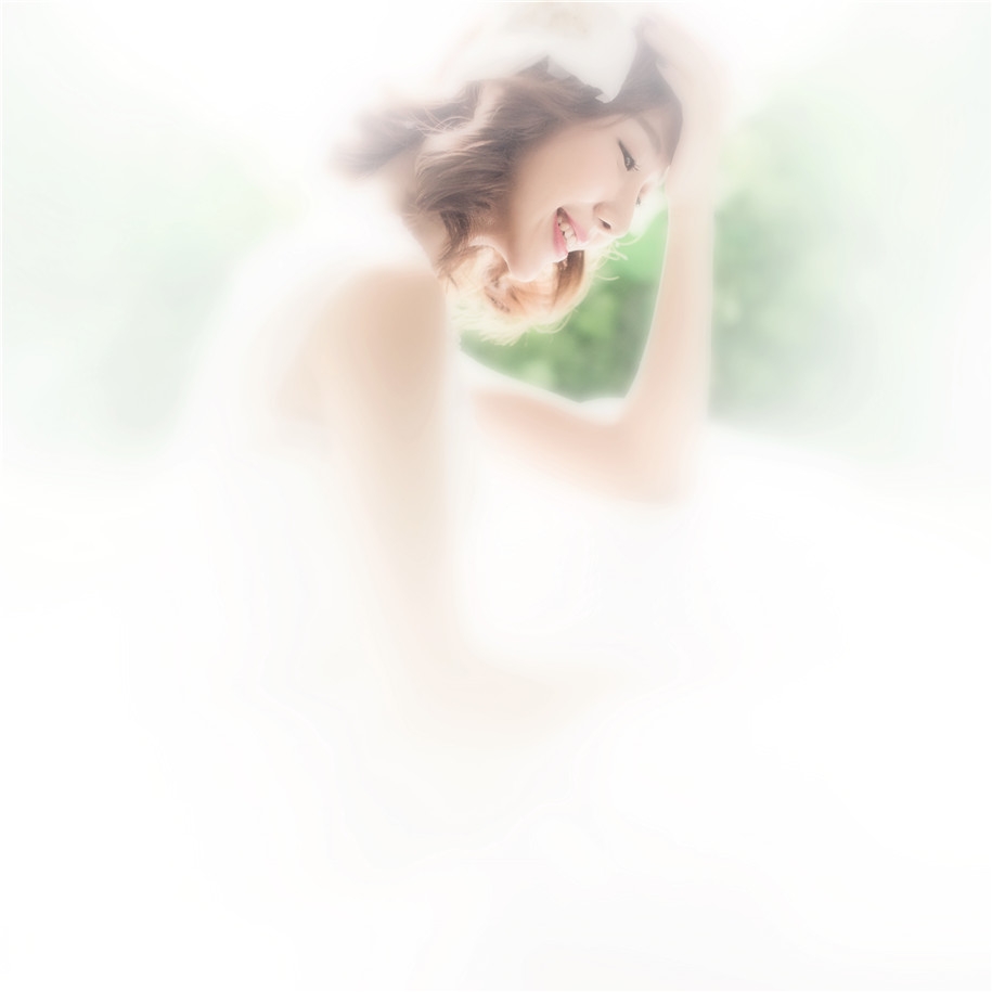 绿意浓浓 婚纱照
