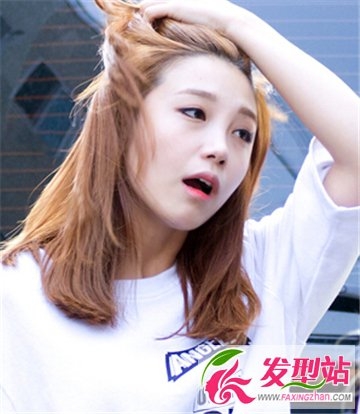 中长发怎么打理好看 蓬松的中长烫发卷发发型显气质十分吸睛