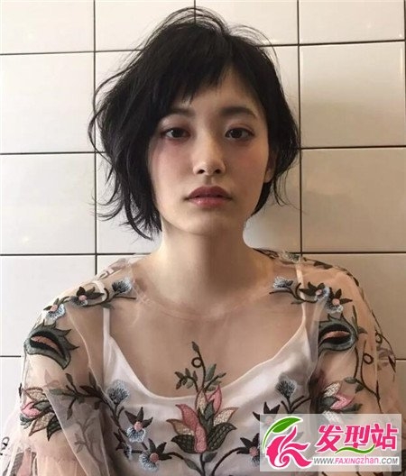 日系露耳朵短发 九款气质短发