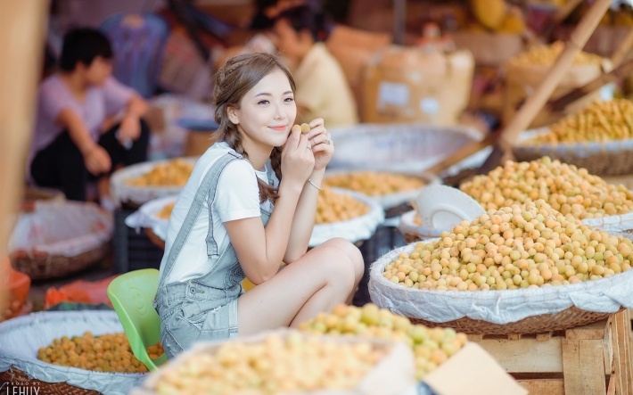 菜市场甜美邻家女孩电脑桌面高清壁纸第一辑