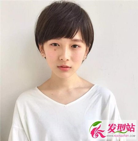 日系露耳朵短发 九款气质短发