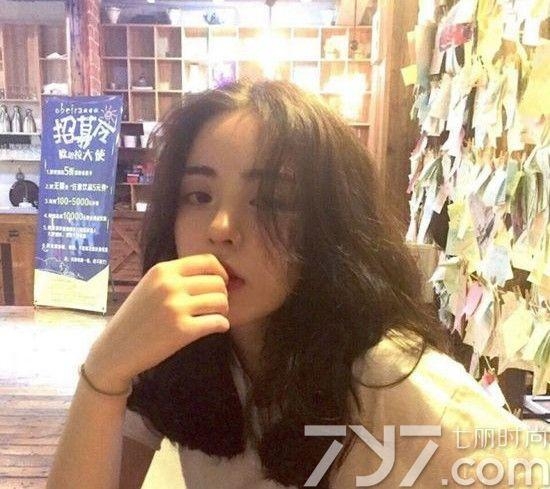 2017流行的中长发发型  美得让人好憧憬
