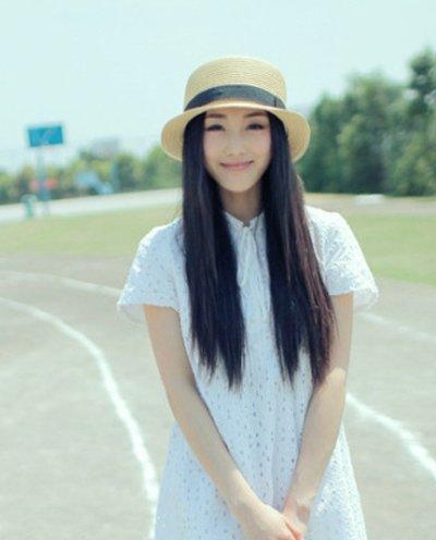 女人味十足的轻熟风气质发型  稳重大方有气质
