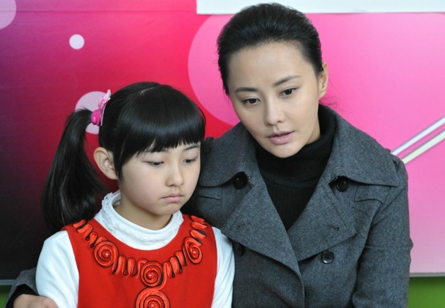 小孩张子枫饰演霏霏好看的剧照