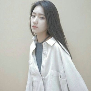你转身的一瞬，我萧条的一生  花容月貌仙气十足唯美女生头像