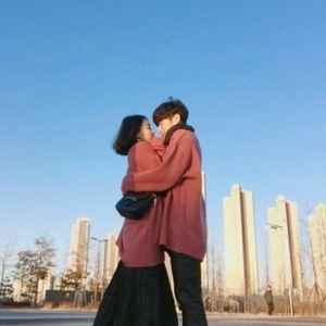 颜值高的时尚个性小情侣头像