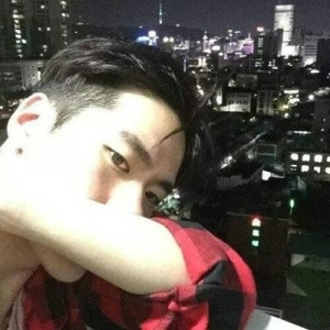 让我再重新追你一回吧 小清新清纯帅气小男生头像