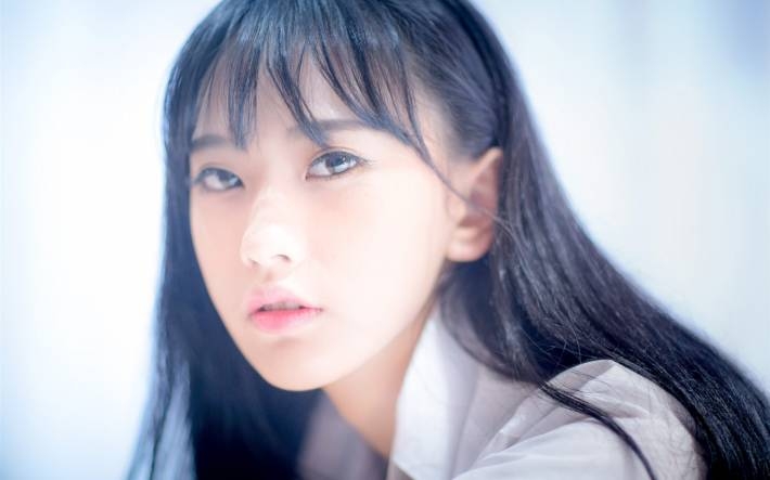 清纯美女制服写真图片壁纸