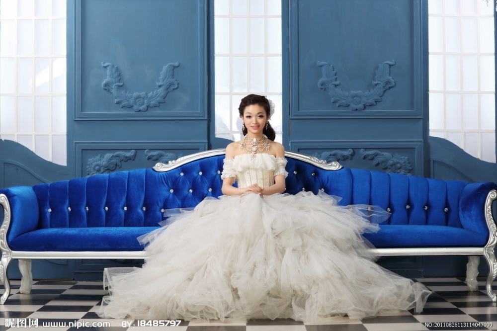 我喜欢短婚纱的原因是逃婚容易