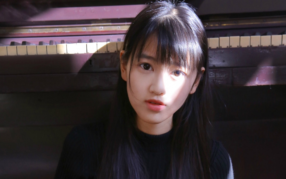 元气少女清纯唯美高清壁纸