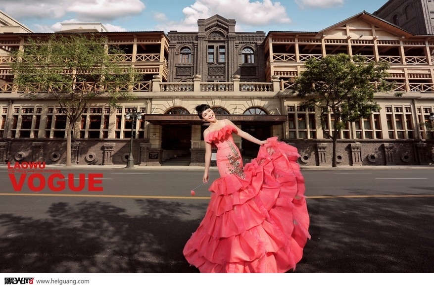 Pink Barbie 婚纱照
