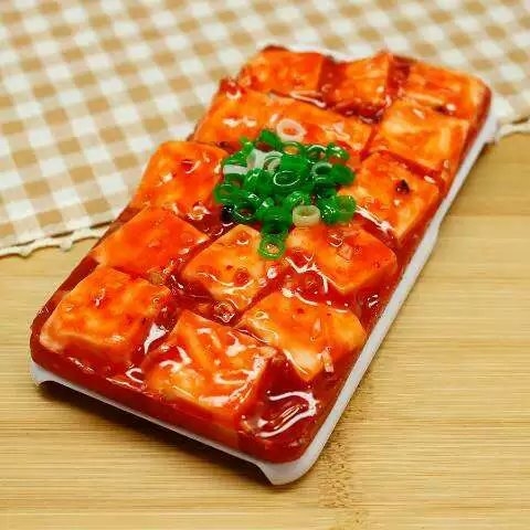 看着手机都饿
