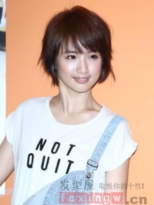 林依晨的新发型 短发真的太少女了