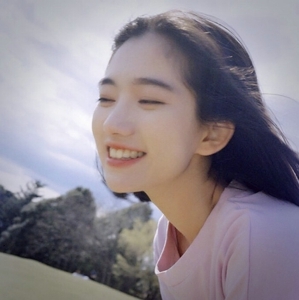 清纯直爽活泼开朗唯美小清新女生头像