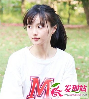 清纯减龄显嫩的女生发型设计 软妹子最适合的发型