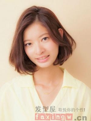 今年流行什么女生发型？时尚潮范的短发发型设计