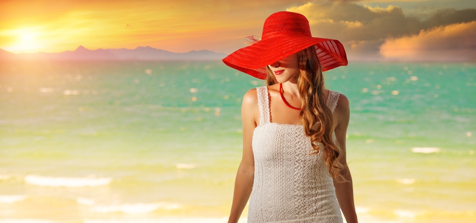 美女模特 帽子 海边 日落 唯美桌面壁纸