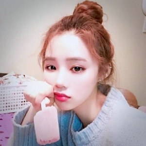 清纯直爽活泼开朗唯美小清新女生头像