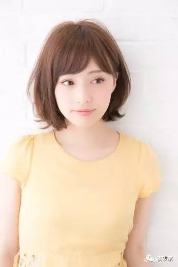 女生不可不知的“瘦脸发型”