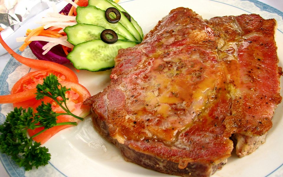 肉食者福利大块大块的美味牛排