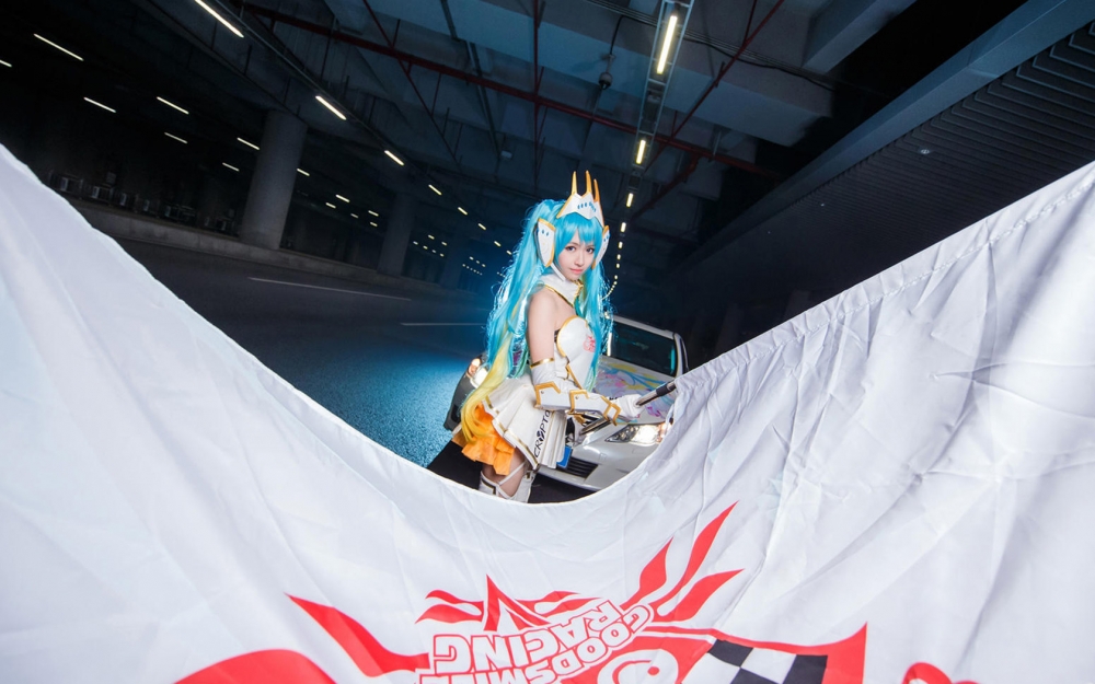 可爱萝莉初音未来cosplay写真高清电脑桌面壁纸