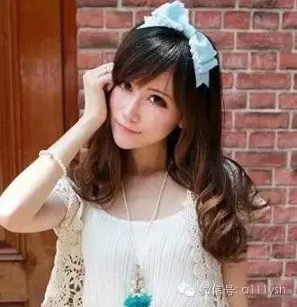 最能体现女人味的波浪卷发型 新娘子林心如的最爱哦！