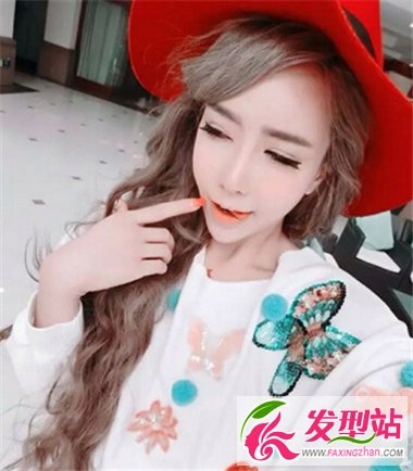 今年冬季流行什么韩式发型 人气韩式长卷发浪漫显时尚
