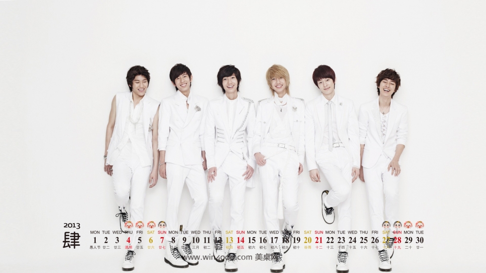 2013年4月日历桌面之帅哥壁纸