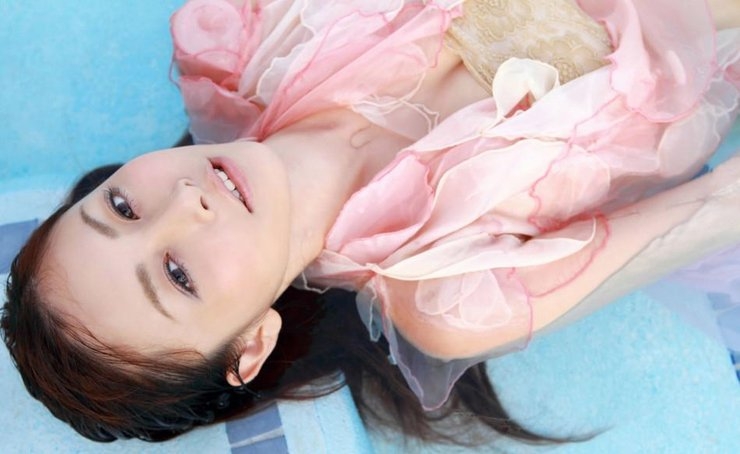 唯美婚纱图片--高清美女唯美婚纱写真