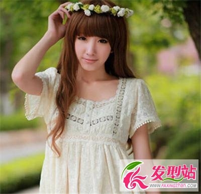 气质中长发女生发型 精致甜美清新范