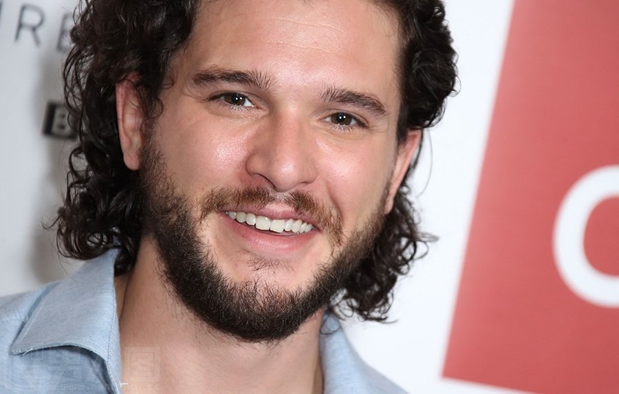 KitHarington承认恋情 基特哈灵顿订婚
