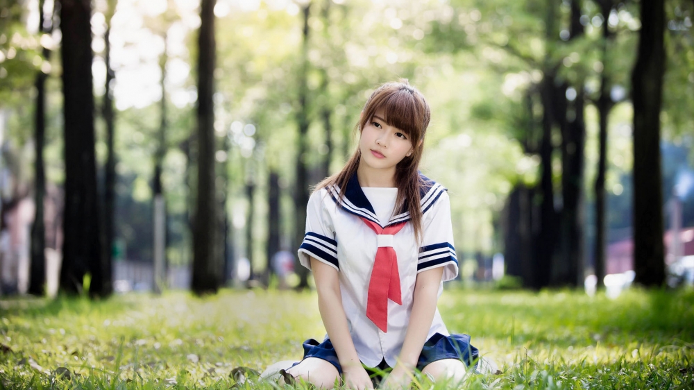 清新治愈系美女学生制服诱惑写真高清壁纸