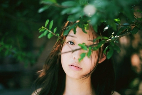 心，始终在路上  唯美女生图片