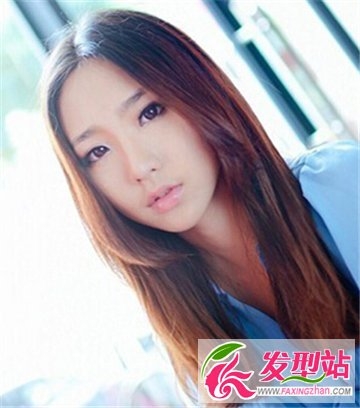 中长发女生简约直发发型 打造清纯甜美邻家女孩