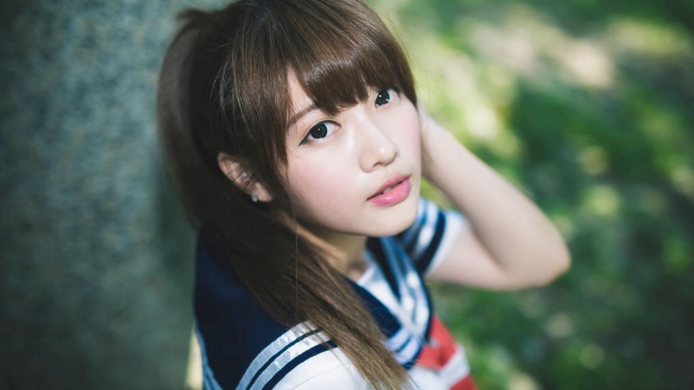 清新治愈系美女学生制服诱惑写真高清壁纸