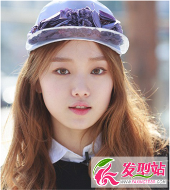 韩式气质中长卷发发型 唯美气质美翻全场