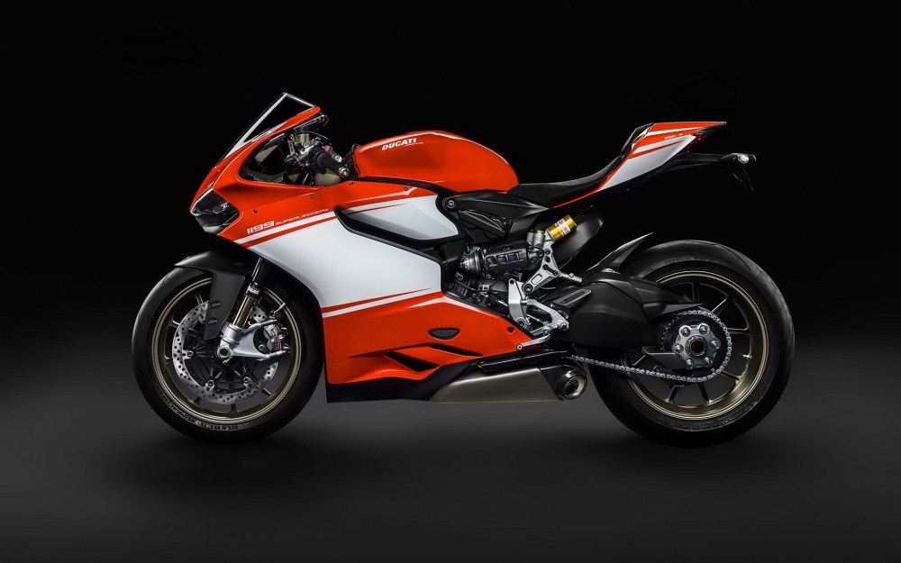 杜卡迪 DUCATI 1199高清宽屏壁纸