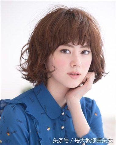 中老年女性的烫发大全 造型设计都非常显年轻