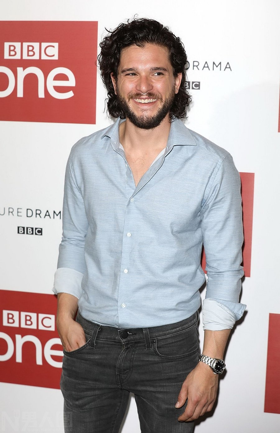 KitHarington承认恋情 基特哈灵顿订婚