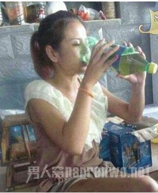啊哈哈 劳资再也不用担心没有纸用了