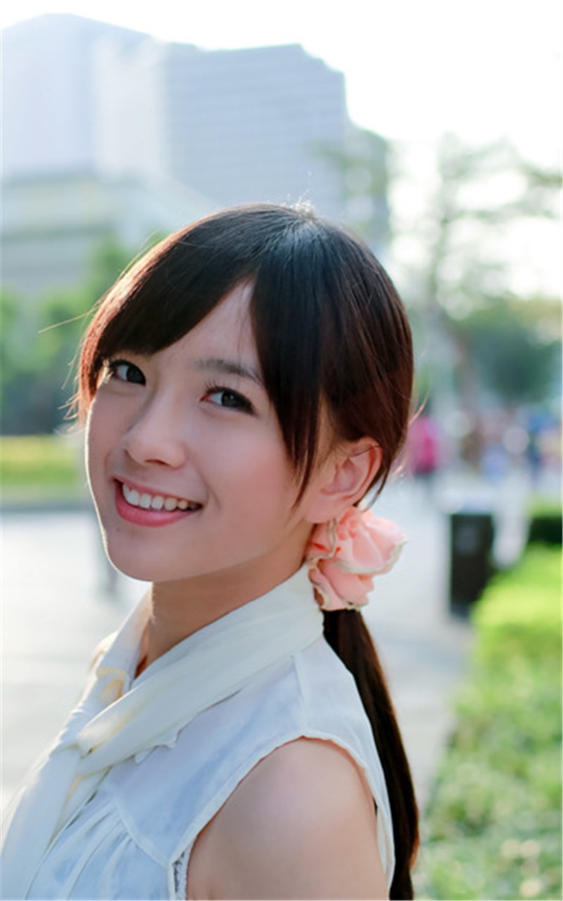 夏日清新养眼美女手机壁纸