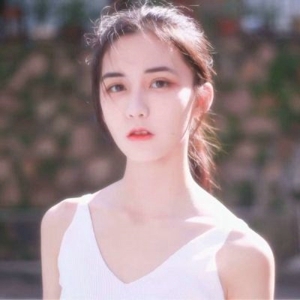 美艳绝世善良温柔小女生头像