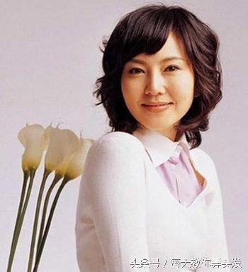 中老年女性的烫发大全 造型设计都非常显年轻