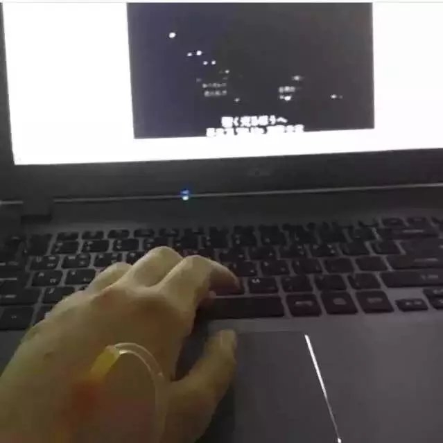 有些话说说就过了 有些人笑笑就走了