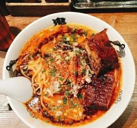 奶茶妹妹：记得不要辜负了自己的胃