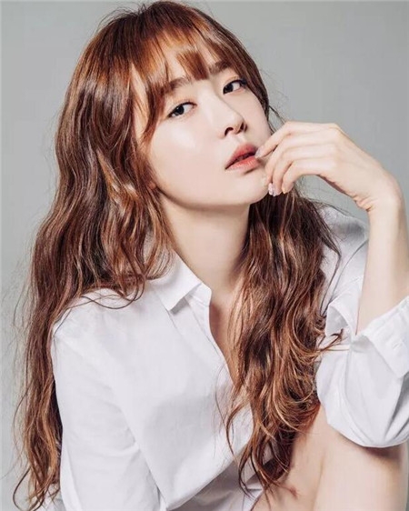 韩式女生发型 清新风VS性感风