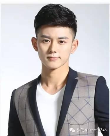 当下最流行的男生发型  帅气时尚有个性