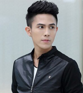 额头高的男生适合什么发型 高额头男生帅气短发大全